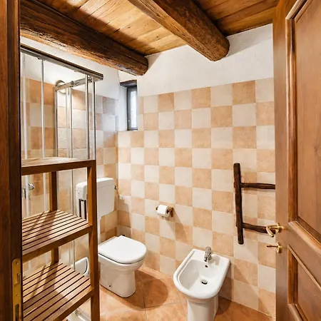Hostdomus - Petitta Apartmán